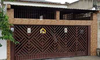 Imagem: Casa assobrada no Jardim Maria Antônia