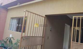 Imagem: Casa com dois quartos, sendo uma suíte