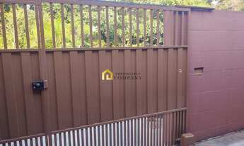 Imagem 3: Casa com dois quartos, sendo uma suíte, com duas vagas de garagem coberta