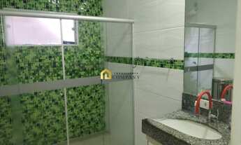 Imagem 7: Casa com dois quartos, sendo uma suíte, com duas vagas de garagem coberta