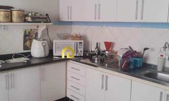 Imagem 2: Sobrado na cidade e Sorocaba no Ana Maria