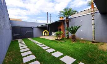 Imagem: Casa térrea localizada no bairro Wanel