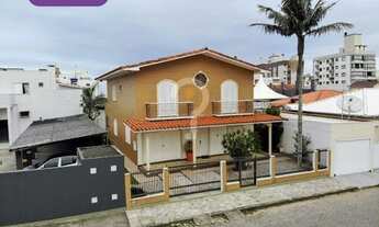 Imagem: Casa à venda em Laguna/SC