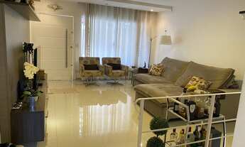 Imagem: Casa Sobrado - Impecável