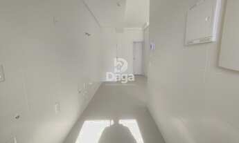 Imagem 6: Apartamento na Agronômica, 2 dormitórios, sendo 2 suites - Florianópolis/SC