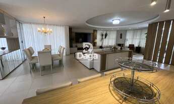 Imagem 3: Casa Alto Padrão em Jurerê Internacional - Oportunidade Única