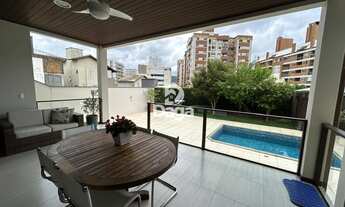 Imagem 2: Casa com 3 Dormitórios e 1 Suíte no Córrego Grande com Piscina