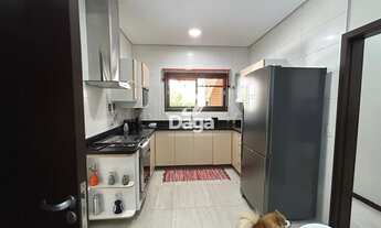 Imagem 7: Casa com 3 Dormitórios e 1 Suíte no Córrego Grande com Piscina