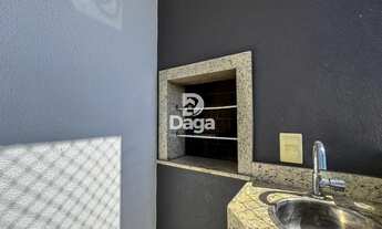 Imagem 4: 2 Dormitórios e 2 Vagas/ Com Churrasqueira na Carvoeira, Florianópolis/SC