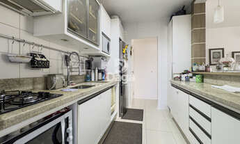 Imagem 4: 3 Dormitórios sendo suíte com 2 Vagas de garagem e Hobby Box no Itacorubi