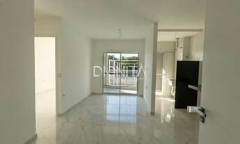 Imagem 2: Apartamento com 3 Dormitórios sendo, 1 suíte em Condomínio Bairro Coité - Eusébio-CE