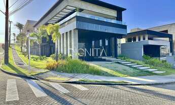 Imagem: Dúplex de esquina à venda em Alphaville