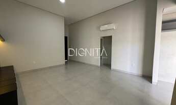 Imagem 7: Jardim do Lago: Casa de Alto Padrão com 3 Suítes e Energia Solar