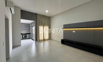 Imagem 5: Jardim do Lago: Casa de Alto Padrão com 3 Suítes e Energia Solar