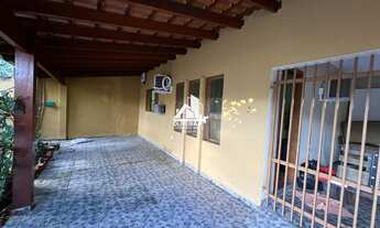 Imagem 7: CASA PADRÃO!, 4 dormitórios, 2 suíte, 3 banheiro, 3 vagas na garagem, 200M² de Área Constr