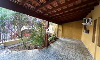 Imagem 3: CASA PADRÃO!, 4 dormitórios, 2 suíte, 3 banheiro, 3 vagas na garagem, 200M² de Área Constr