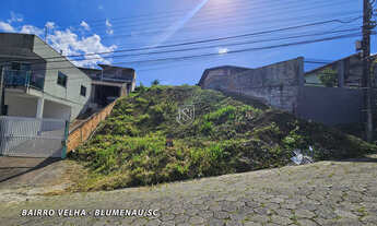 Imagem: Terreno à Venda no Bairro Velha  Blumenau/SC