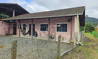 Imagem 3: Casa à Venda com Terreno Amplo na Rua Frederico Jensen – Itoupavazinha, Blumenau