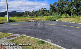 Imagem: Terreno à venda no bairro Itoupava Central