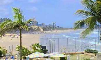 Imagem 1: Apartamento em condomínio clube FRENTE MAR , 3 dormitórios sendo 1 suíte, vista total ma