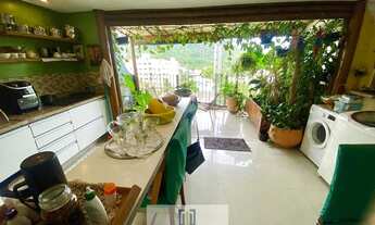 Imagem 7: Cobertura com acesso a terraço área gourmet, 4 dormitórios climatizados sendo 1 suíte, laz