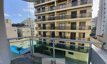 Imagem 4: Apartamento padrão com sacada, 3 dormitórios sendo 2 suítes, lado praia Enseada-Guarujá/SP