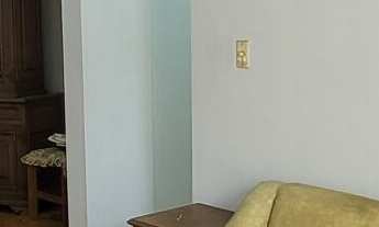 Imagem 2: Apartamento conservado, 2 dormitórios sendo 1 suíte, - ASTÚRIAS-Guarujá/SP