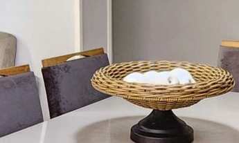 Imagem 6: Apartamento reformado com acesso a sacada, 3 dormitórios + 1 dormitório de serviço, na pra