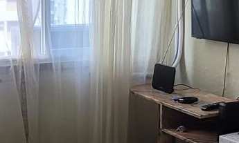 Imagem 7: Apartamento com vista lateral para o mar, 3 dormitórios sendo 1 suíte, frente mar na pra