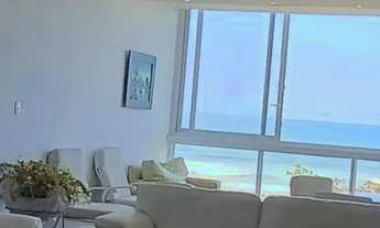 Imagem 4: Apartamento alto padrão com 4 dormitórios amplos e vista total do mar na praia da Pitangue