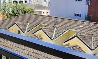 Imagem 3: Apartamento com acesso a sacada, 2 dormitórios climatizados sendo 1 suíte, na praia das AS