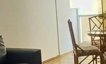 Imagem 7: Apartamento padrão com 2 dormitórios sendo um suíte com sacada lado praia na praia da Ense