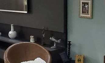 Imagem 2: Apartamento alto padrão com 2 dormitórios sendo 1 suíte, á 300 da praia da PITANGUEIRAS-Gu