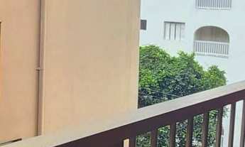 Imagem 4: Apartamento reformado em região residencial, 2 dormitórios sendo 1 suíte, na praia das AST