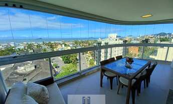 Imagem: Apartamento com sacada gourmet e vista do