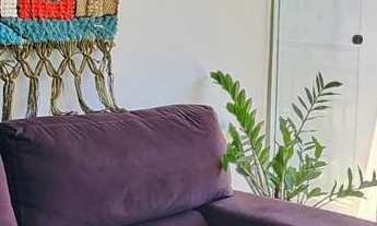 Imagem 6: Apartamento com acesso a sacada, 2 dormitórios climatizados sendo 1 suíte, na praia das AS