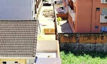 Imagem 3: Apartamento com acesso a sacada, 2 dormitórios climatizados sendo 1 suíte, na praia das AS