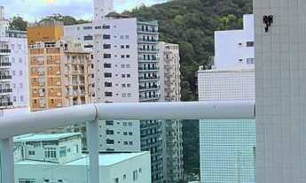 Imagem 3: Apartamento alto padrão com sacada, 3 dormitórios sendo 1 suíte + dormitório de serviço, à