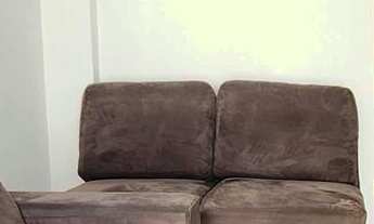 Imagem 3: Apartamento padrão com sacada, 3 dormitórios sendo 2 climatizados, lazer no condomínio, la