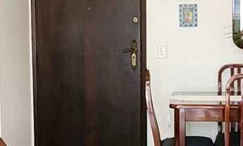 Imagem 4: Apartamento com acesso a sacada, 2 dormitórios climatizados sendo 1 suíte, na praia das AS