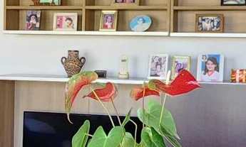 Imagem 4: Apartamento com acesso a sacada, 3 dormitórios sendo 1 suíte de serviço, lado bairro na pr