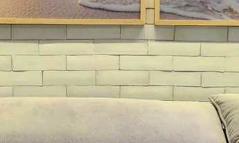 Imagem 3: Apartamento reformado com acesso a sacada envidraçada, 2 dormitórios climatizados sendo 1