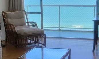 Imagem 3: Apartamento Alto Padrão com 3 dormitórios, sendo um suíte, amplos e sacada vista mar na Pr