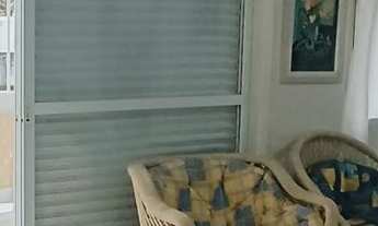 Imagem 2: Apartamento padrão com 2 dormitórios amplos + dormitório de serviço e sacada á menos de 10