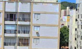 Imagem: Apartamento reformado em região residencial