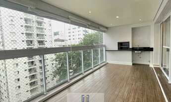 Imagem 2: Apartamento alto padrão com acesso a sacada gourmet, 3 dormitórios climatizados sendo 1 su