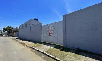 Imagem: Área, 1600M² de Área Construída na Rua