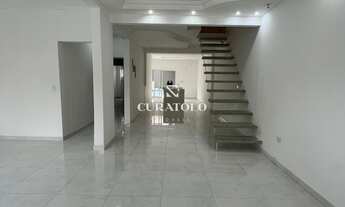 Imagem 3: Casa Sobrado à venda no bairro da Mooca, com 6 quartos, 2 vagas e quintal com churrasqueir