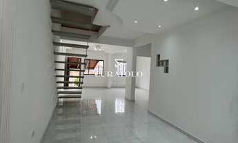 Imagem 5: Casa Sobrado à venda no bairro da Mooca, com 6 quartos, 2 vagas e quintal com churrasqueir