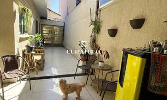 Imagem 4: Linda casa à venda no Alto da Mooca, com 4 quartos, 4 vagas e quintal com churrasqueira